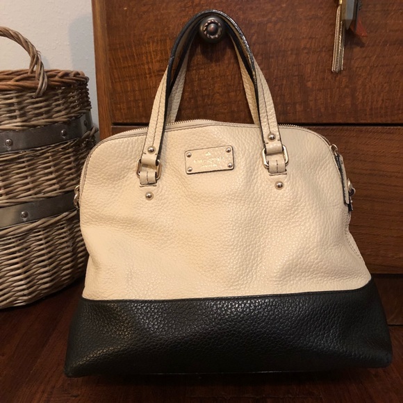 Kate Spade Purse - Picture 1 of 5